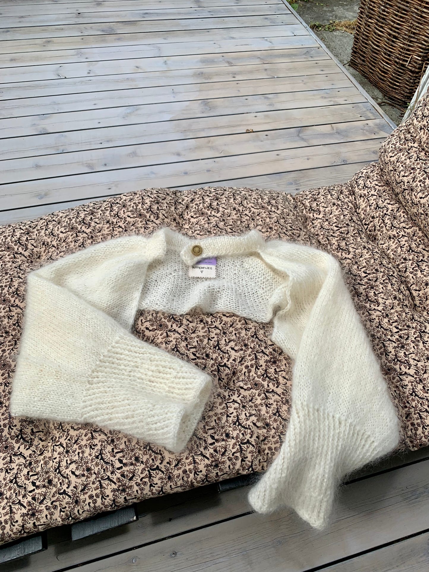 Butterflies fra CosyMonday - Strikkeoppskrift