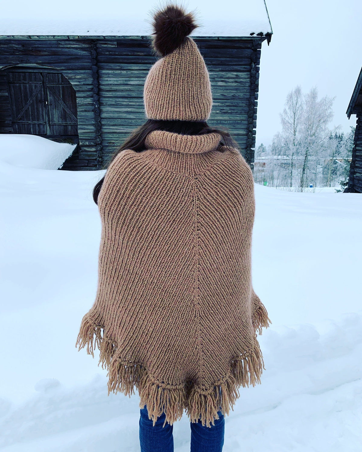 Midnight Fur – The Poncho