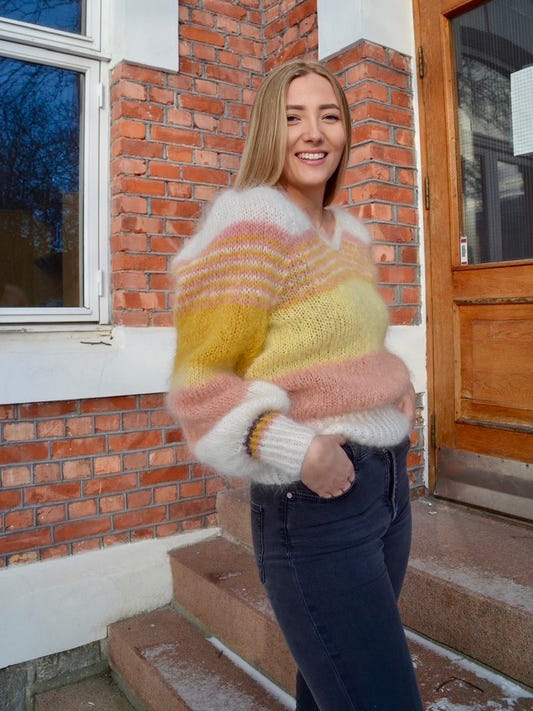 Snow & Sunset – The Sweater