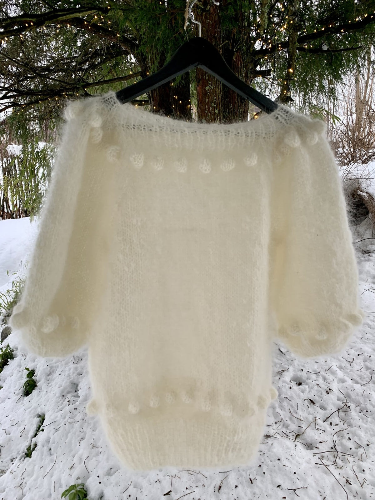Winterlovers, Pop Edition - The Sweater