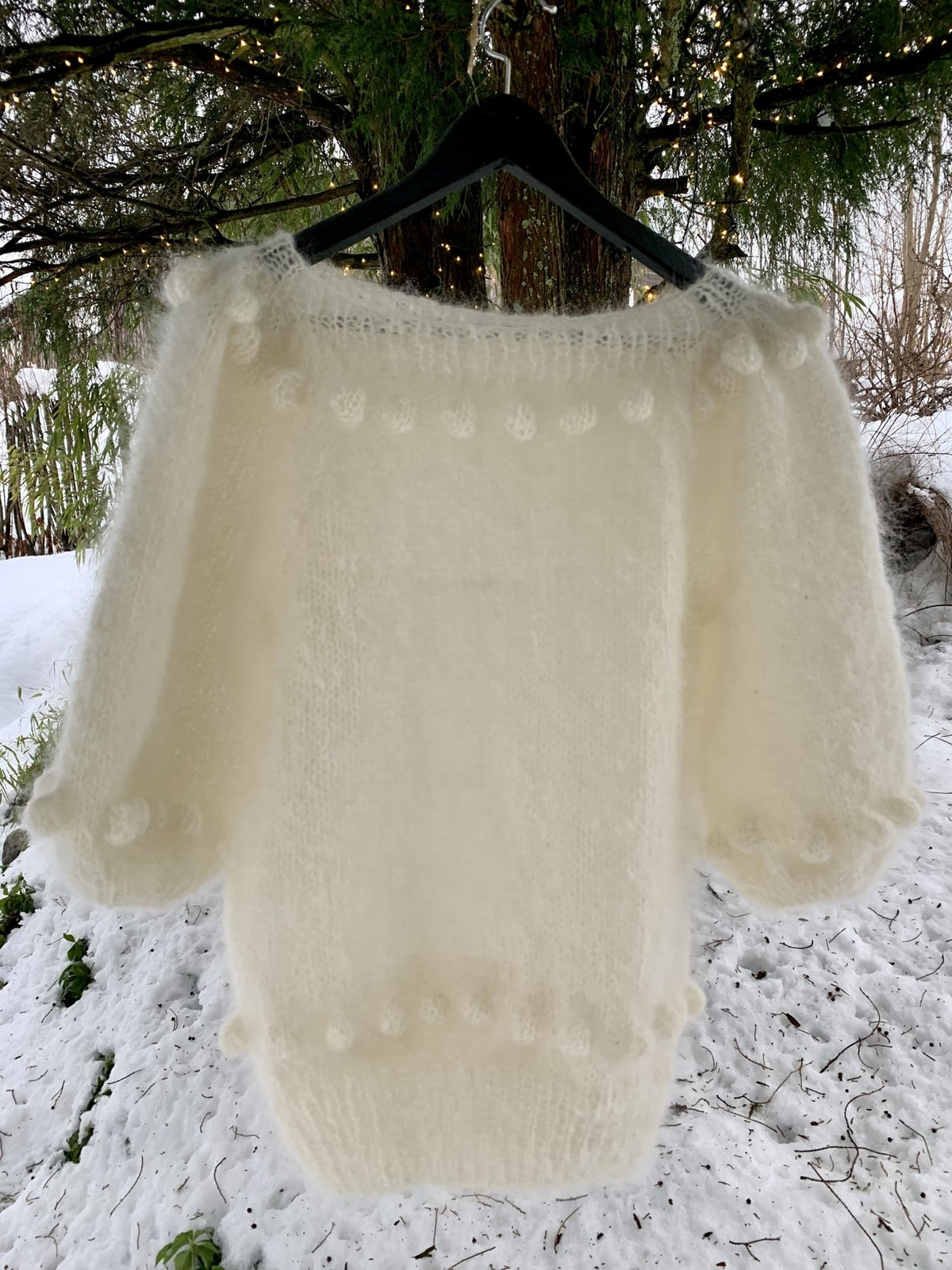 Winterlovers, Pop Edition - The Sweater
