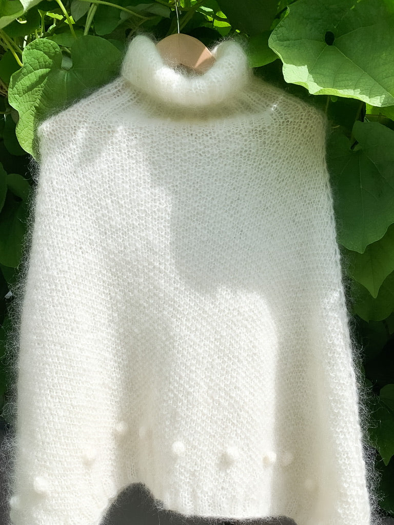 feelslikeimfallinginlove · Mohair Edition
