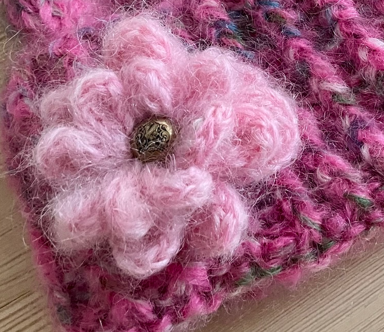 Bloom – The Beanie