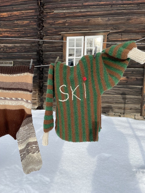 Ski Inn Ski Out – The Sweater