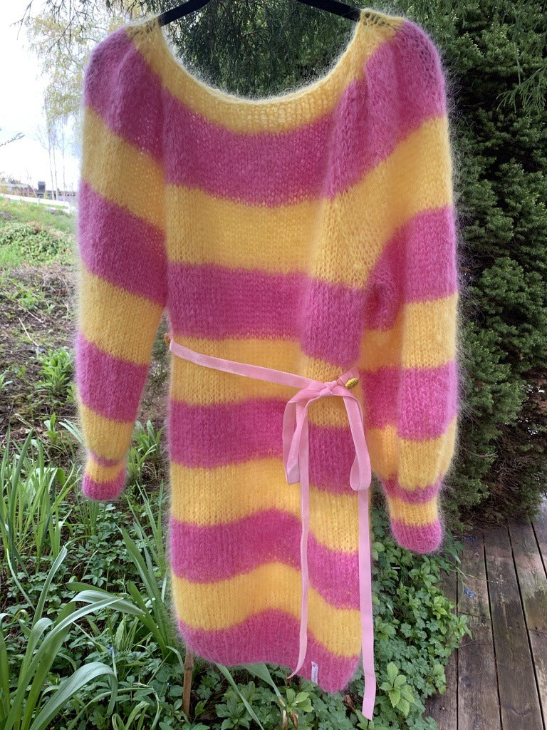 Trouble – The Dress