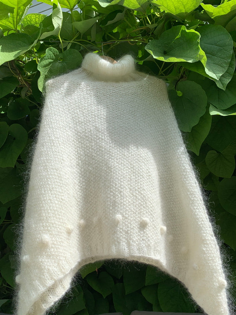 feelslikeimfallinginlove · Mohair Edition