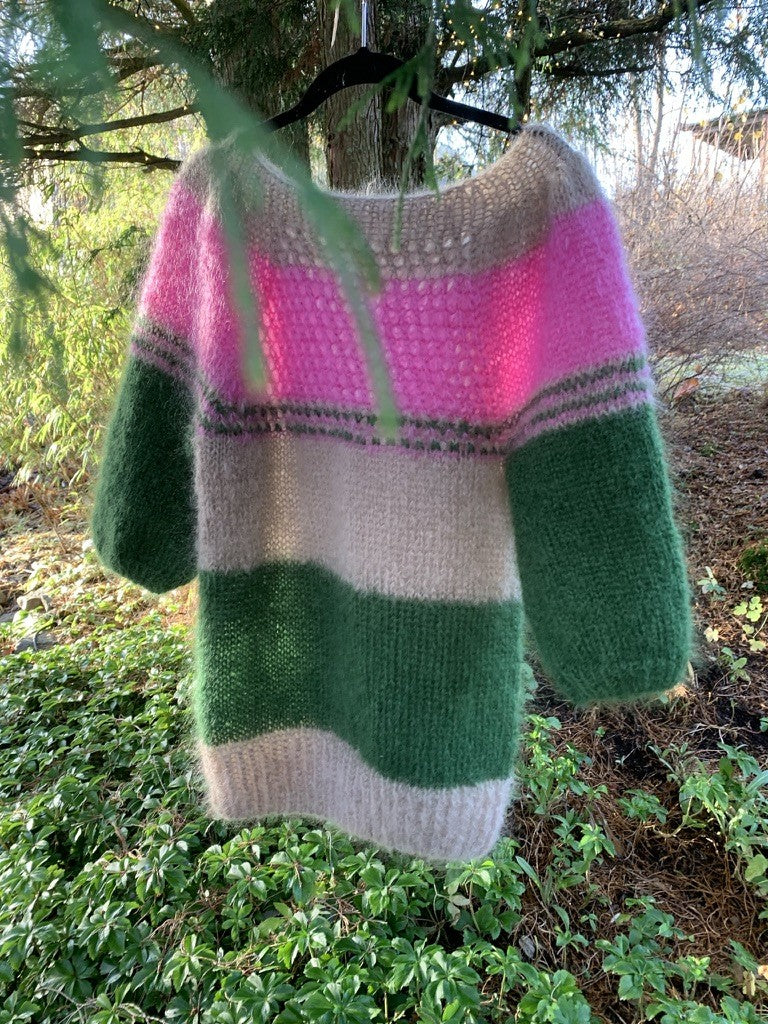 Lovers in Japan – The Sweater