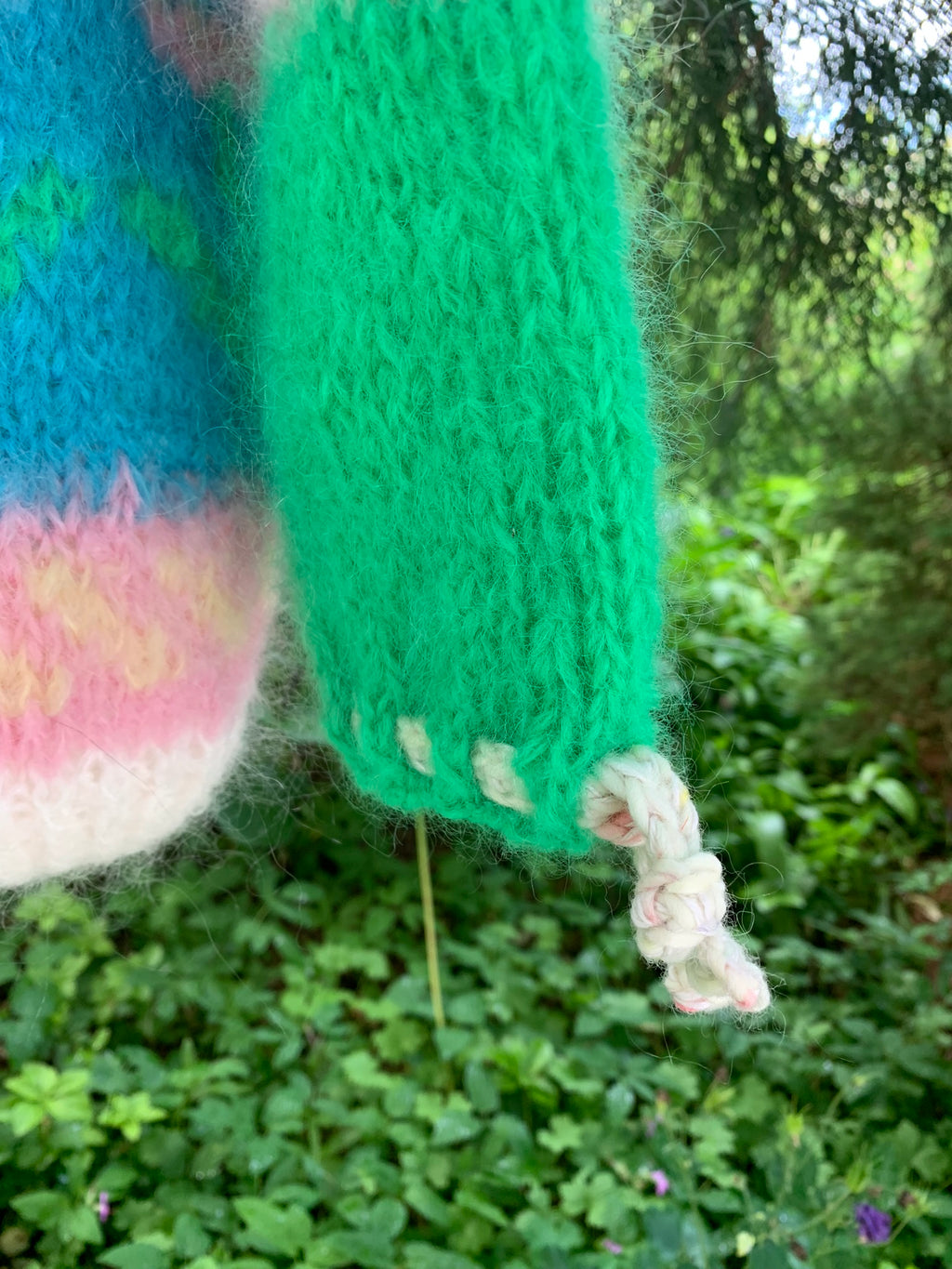 Flower Jr. – The Sweater