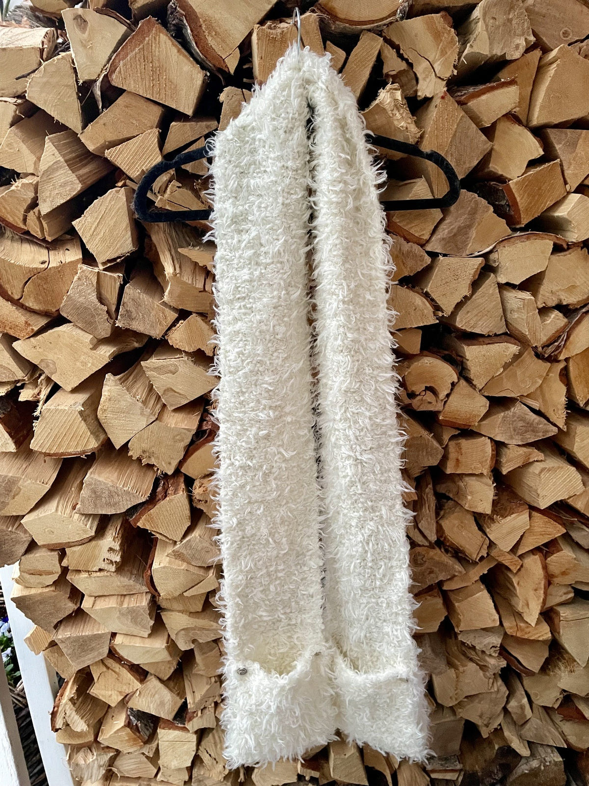 Carolyn – The Scarf