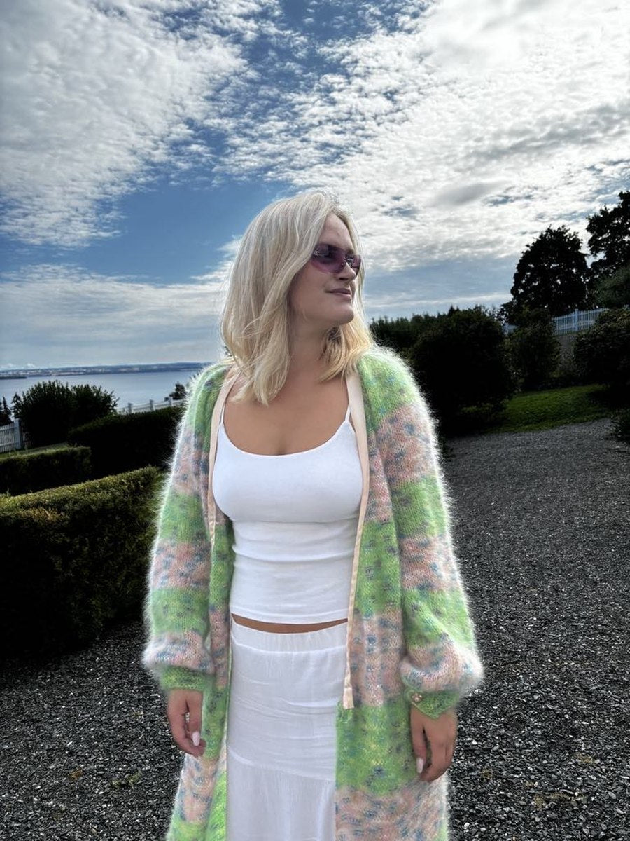 Pink - Daylight