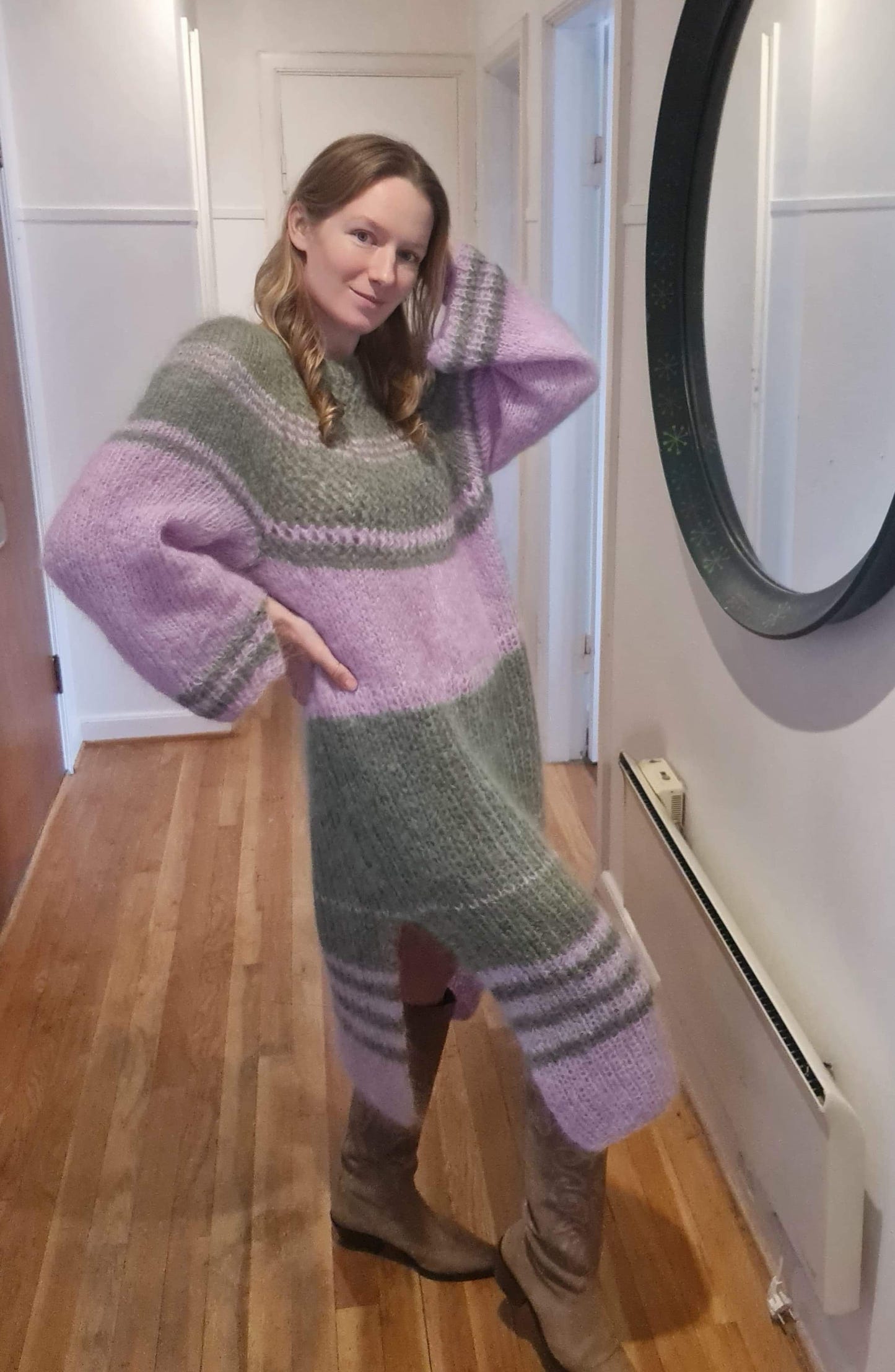 My Cosy Winter Dress | Strikkeoppskrift på lang mohairkjole
