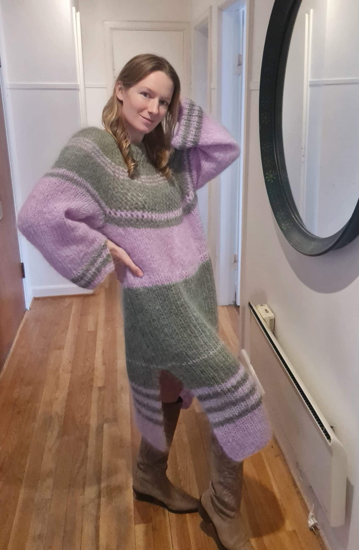 My Cosy Winter Dress | Strikkeoppskrift på lang mohairkjole – The Dress