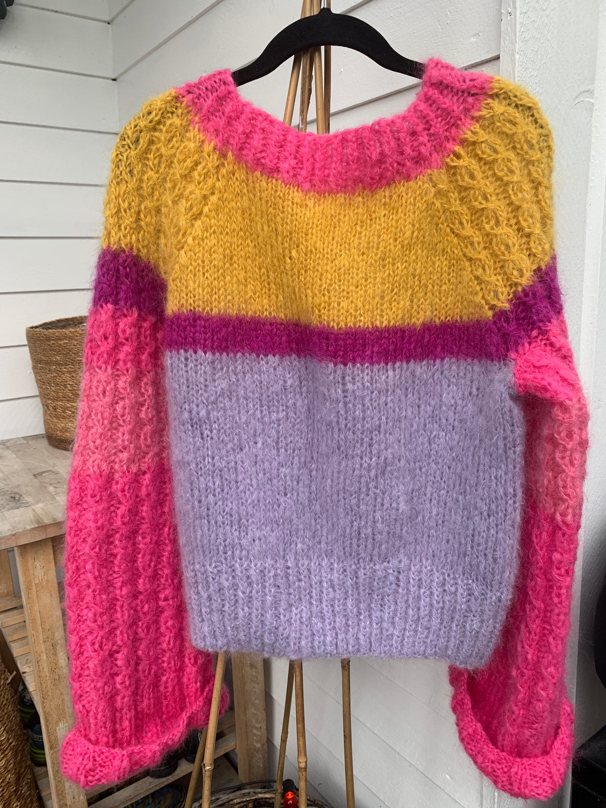 Pink Summer – håndstrikket ermeløs topp i halvpatent – The Sweater
