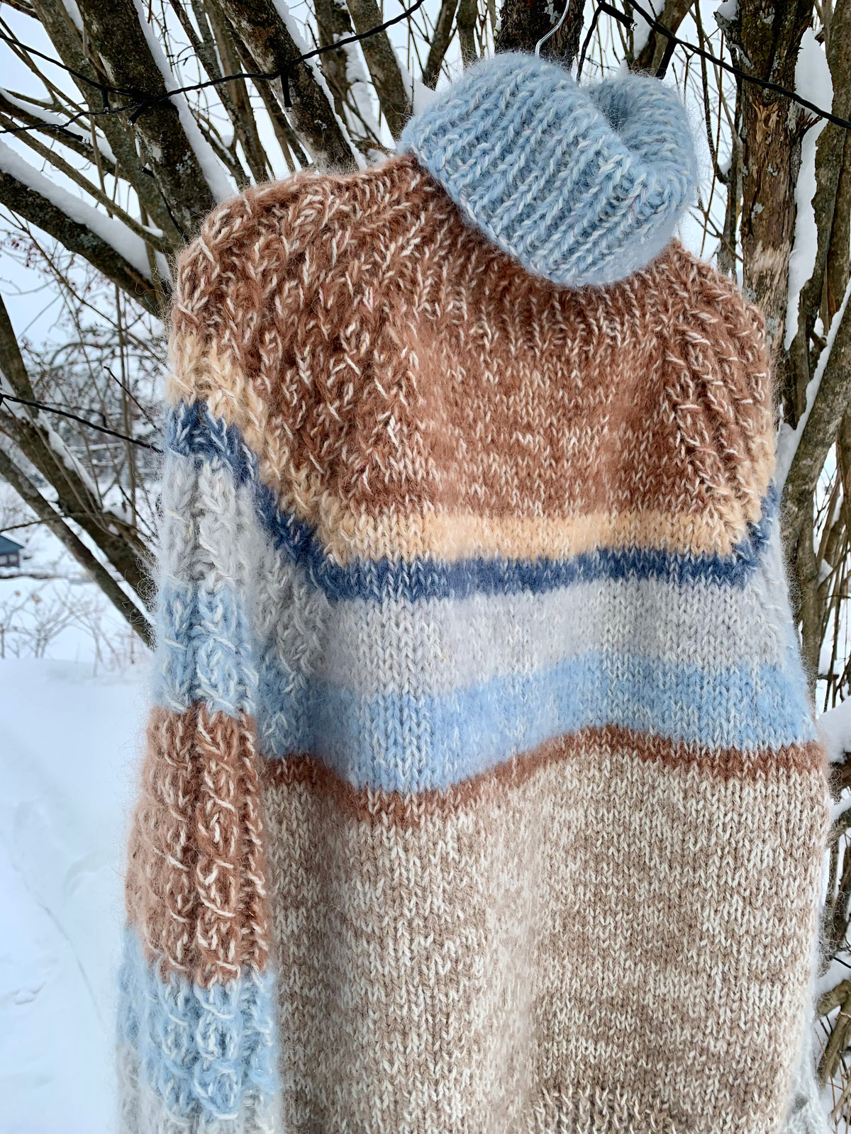 Bjørk - The Sweater