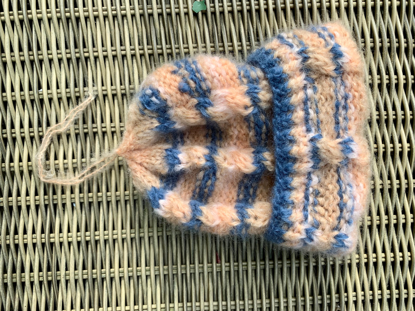 The Mosaic One - The Beanie - strikkeoppskrift