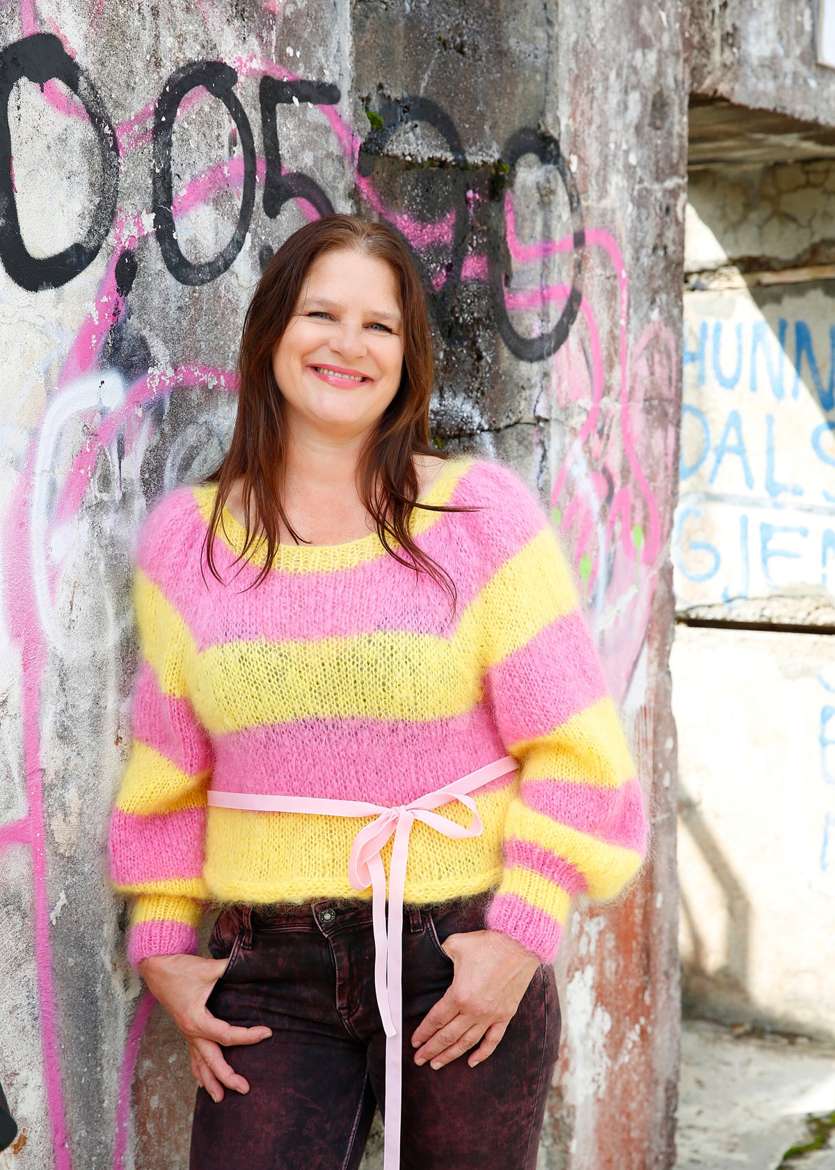 Short cardigan in mohair with raglan, stripes and V-neck – Trouble from CosyMonday