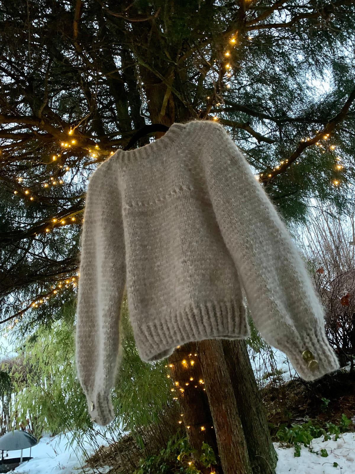 Glimpse of Glam - The Sweater