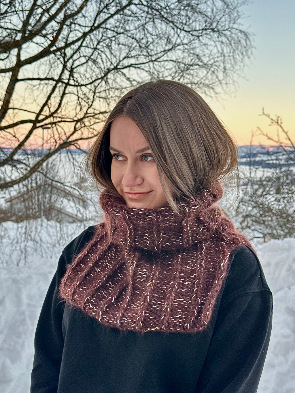 My Vintage Neck - The Neck