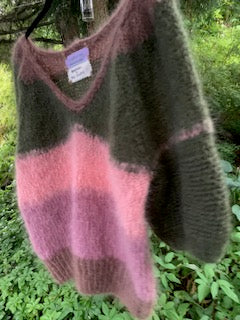 Striped puff-sleeve sweater in mohair with V-neck and crocheted sleeves – Bohemian, Mylo Xyloto from CosyMonday