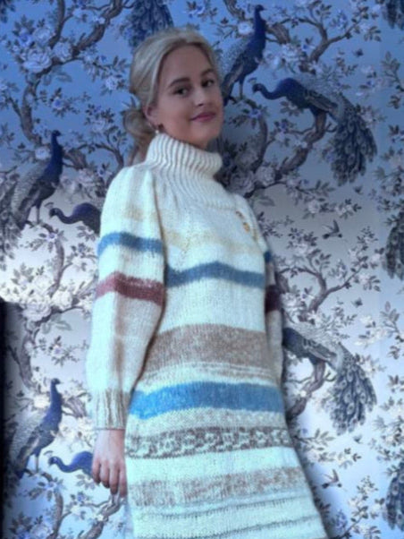 Boho knitted dress in brown and white