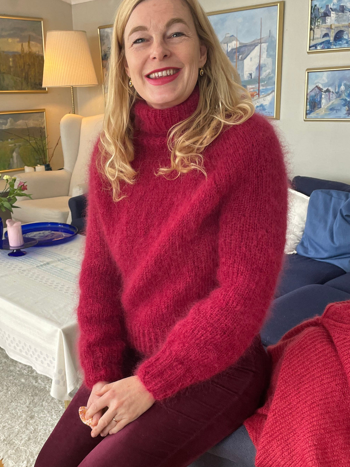 Wine red classic high-neck sweater