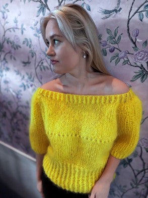 Light mohair sweater with half brioche, lace pattern, puff sleeves and a wide neck – Le Soleil Day'n Nite from CosyMonday