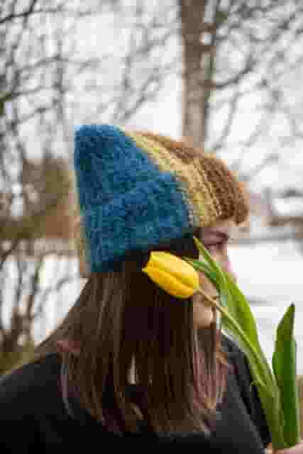 Striped bohemian hat in garter stitch – Bohemian Stripes from CosyMonday