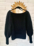Puff-sleeve sweater with lace border, raglan shaping and long cuffs – Black Star from CosyMonday