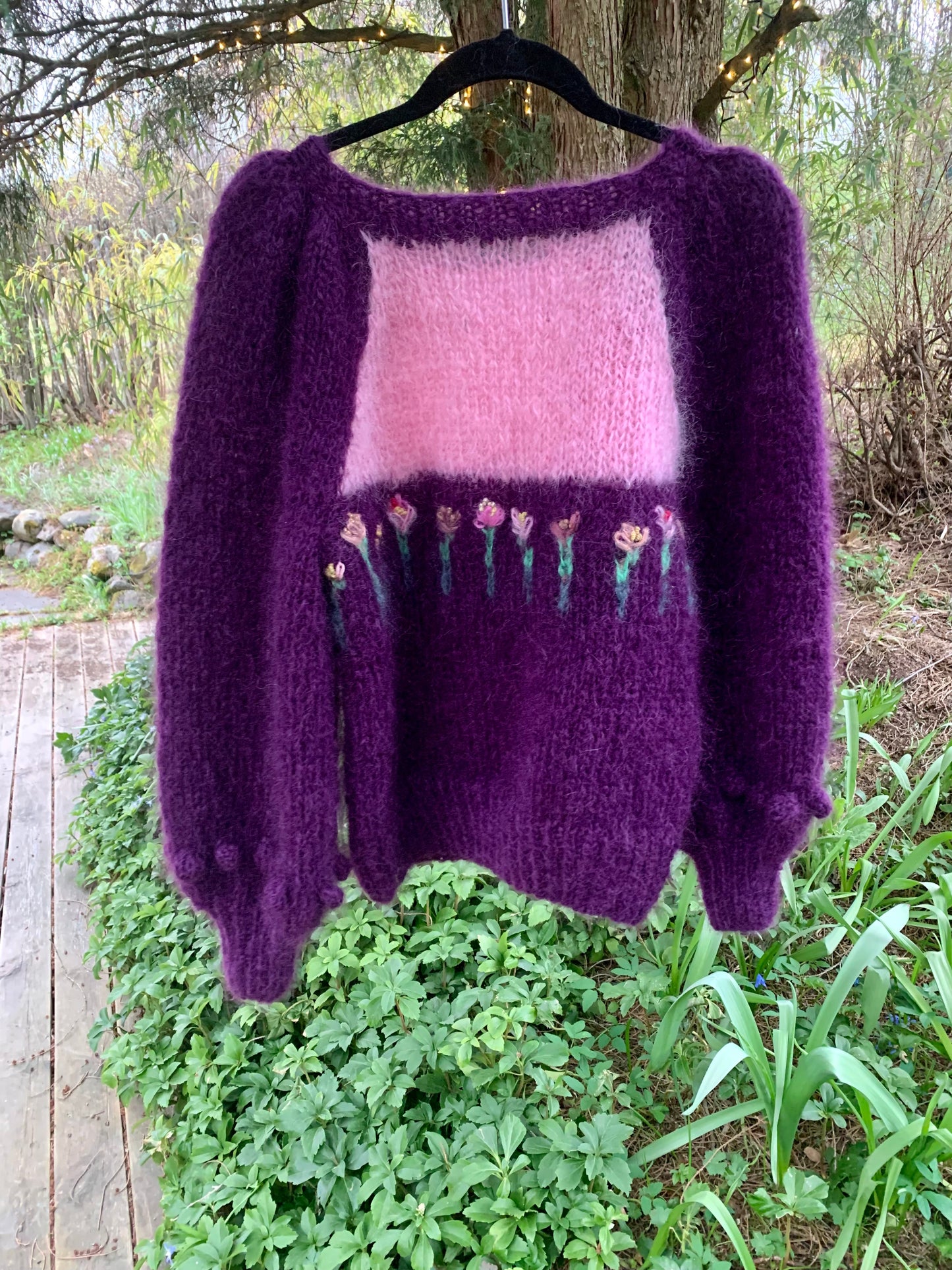 NORWEGIAN MAY FLOWERS - Crocuses - knitting pattern