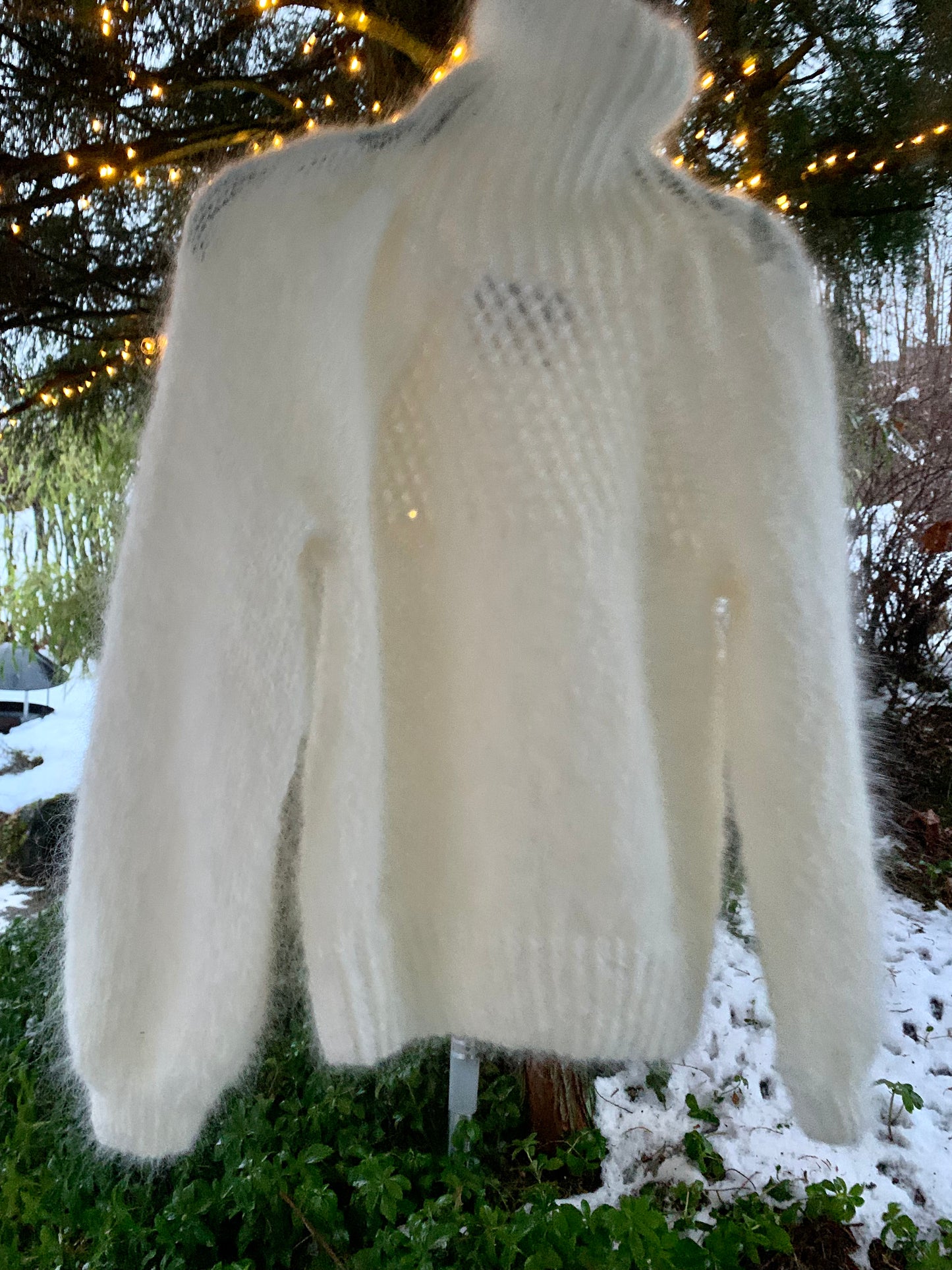 Arctic Snow - Strawberry Swing - knitting pattern