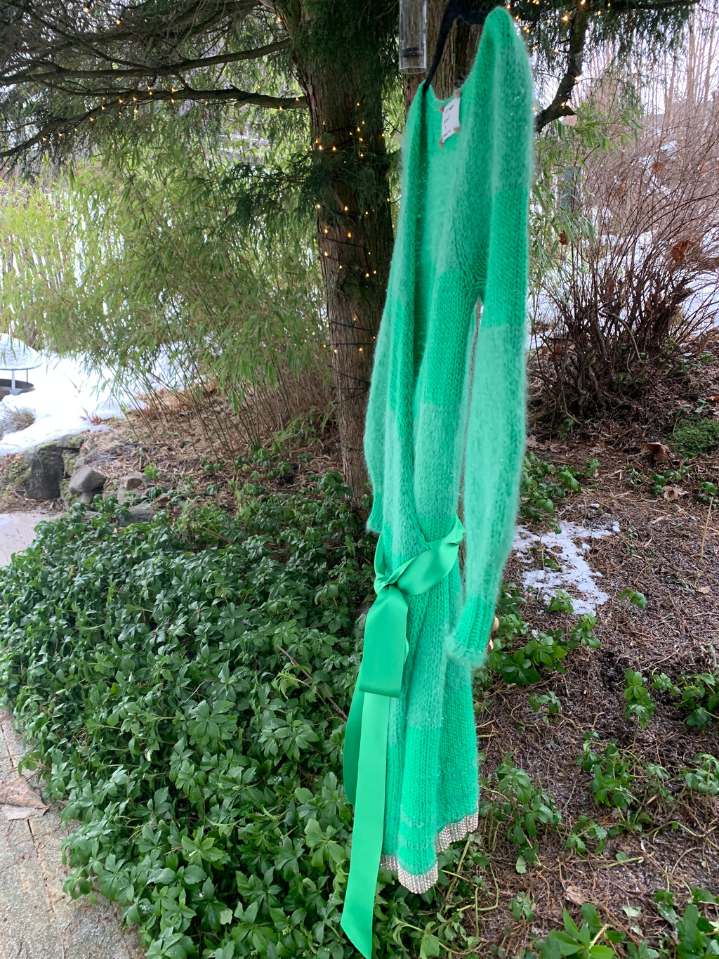 Light Green Daylight – The Dress