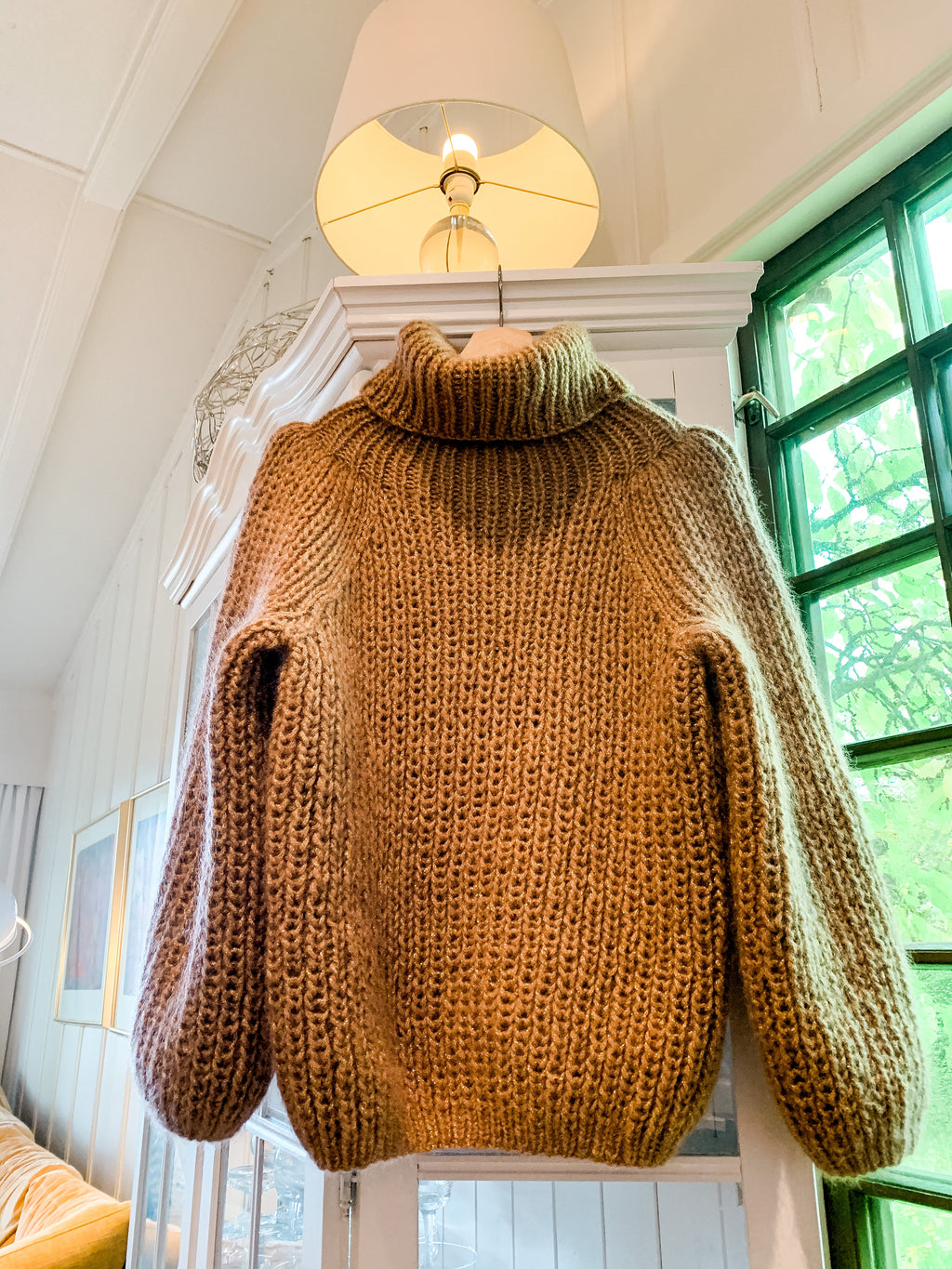Brown Eyes - The Sweater - KOS version