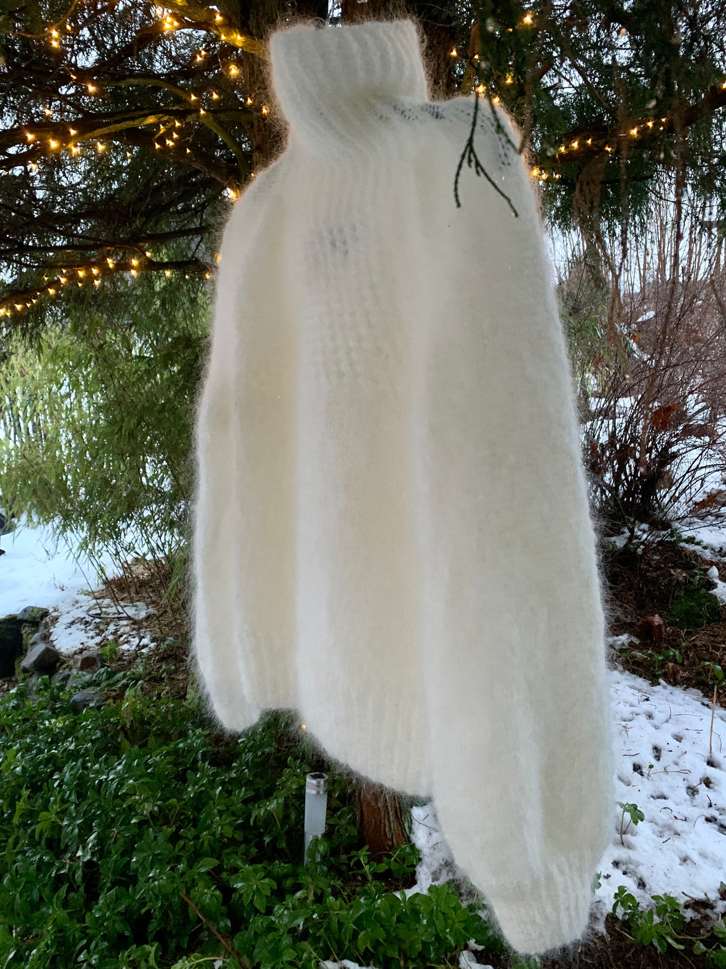 Arctic Snow - Strawberry Swing - knitting pattern