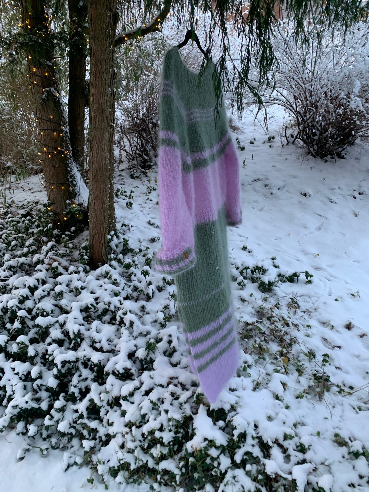 My Cosy Winter Dress | Strikkeoppskrift på lang mohairkjole