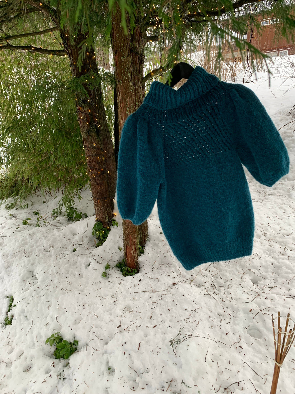Deep Petrol - The Sweater