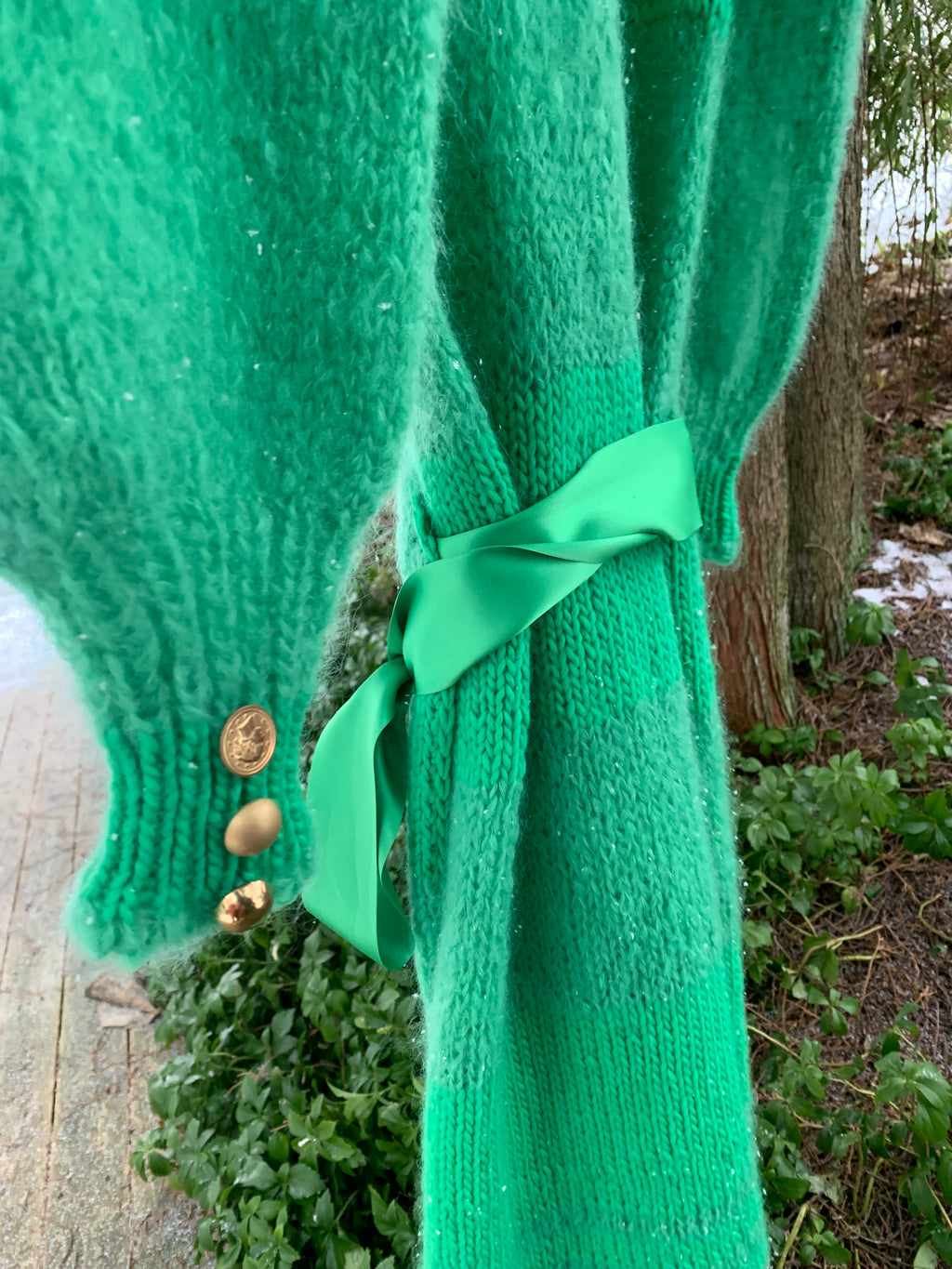 Light Green Daylight – The Dress