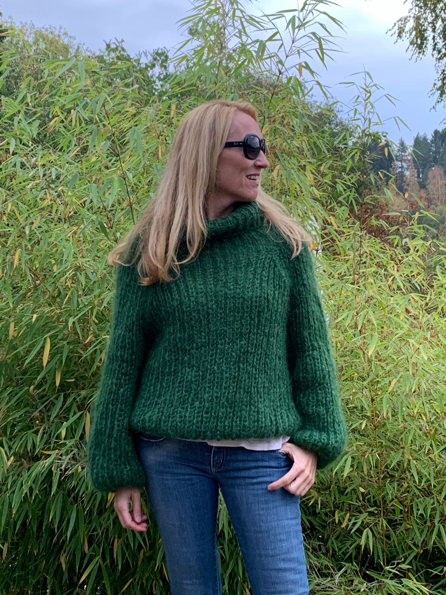 Dark Green Eyes - The Sweater