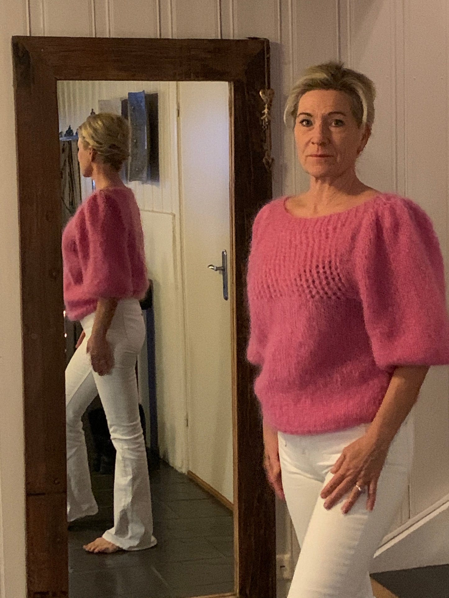 ALWAYS IN MY HEAD - Smellroses - Strikkeoppskrift