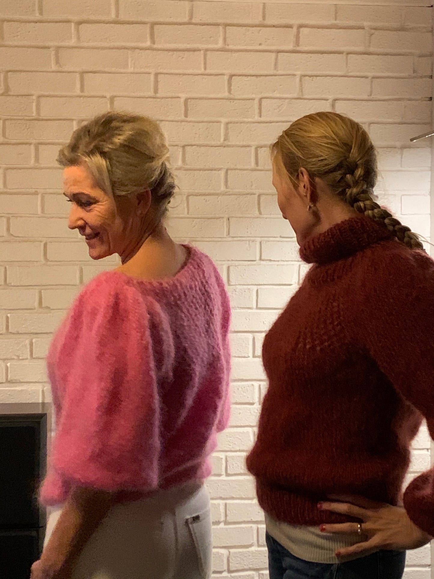 ALWAYS IN MY HEAD - Smellroses - Strikkeoppskrift